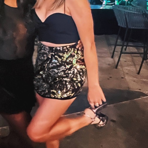 Zara Sequin Mini Skirt - Picture 4 of 4